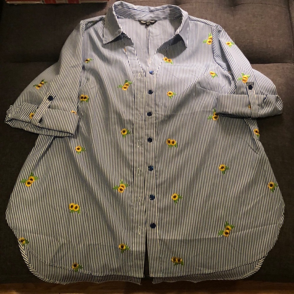 Sunflower button up blouse